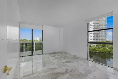 20505 E Country Club Dr #533, Aventura, FL 33180 - Photo 9