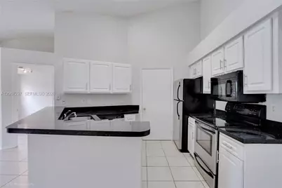 9999 Summerbreeze Dr #409, Sunrise, FL 33322 - Photo 5
