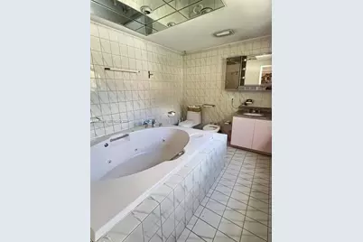 1885 SW 21st Ter, Miami, FL 33145 - Photo 17