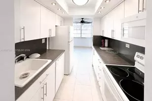 250 174th St, Sunny Isles Beach, FL 33160 - Photo 3