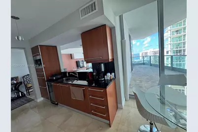 1331 Brickell Bay Dr #1708, Miami, FL 33131 - Photo 9