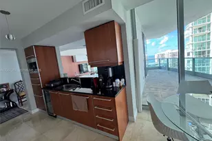 1331 Brickell Bay Dr, Miami, FL 33131 - Photo 9