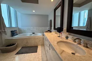 1331 Brickell Bay Dr, Miami, FL 33131 - Photo 15