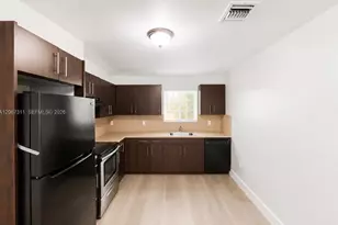 13 S Royal Poinciana Blvd, Miami Springs, FL 33166 - Photo 3