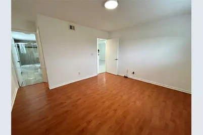 3409 NW 44th St #106, Oakland Park, FL 33309 - Photo 25
