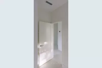 8167 NW 108th Ct #., Doral, FL 33178 - Photo 35