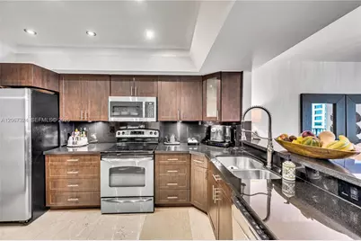 520 Brickell Key Dr #A1012, Miami, FL 33131 - Photo 3