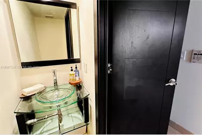 520 Brickell Key Dr #A1012, Miami, FL 33131 - Photo 17
