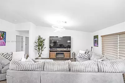 1307 1307 SW 13th Ter, Cape Coral, FL 33991 - Photo 13