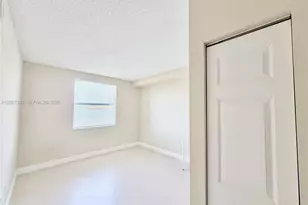 17100 N Bay Rd, Sunny Isles Beach, FL 33160 - Photo 13