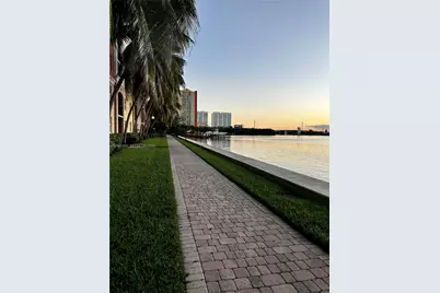17100 N Bay Rd #1105, Sunny Isles Beach, FL 33160 - Photo 21