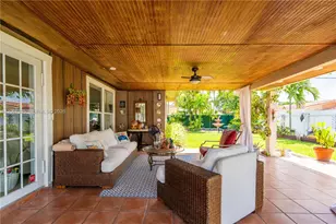 990 W 56th St, Hialeah, FL 33012 - Photo 37