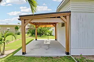 7128 SE Seahawk St, Hobe Sound, FL 33455 - Photo 17