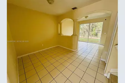 1601 SE 24th Ct #221, Homestead, FL 33035 - Photo 9