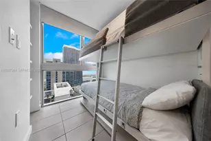 227 NE 2nd St, Miami, FL 33132 - Photo 5