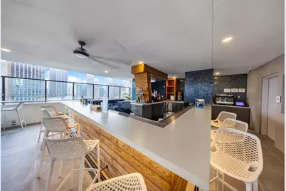 227 NE 2nd St #3107, Miami, FL 33132 - Photo 11