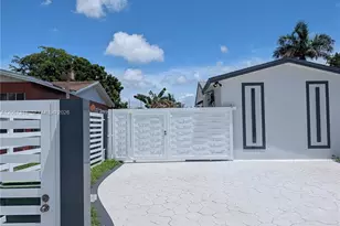 12805 SW 263rd Terrace, Homestead, FL 33032 - Photo 1
