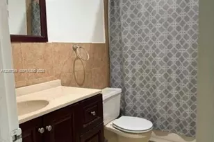 6960 Miami Gardens Dr, Hialeah, FL 33015 - Photo 9