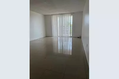 6960 Miami Gardens Dr #2-521, Hialeah, FL 33015 - Photo 5