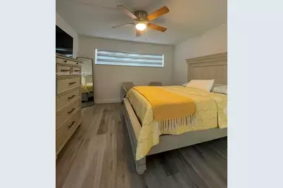 [Address not provided], Pembroke Pines, FL 33025 - Photo 15