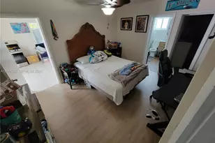 1316 W 61st Pl, Hialeah, FL 33012 - Photo 19