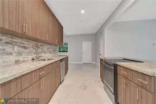 486 W Evanston Cir, Fort Lauderdale, FL 33312 - Photo 3