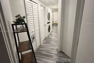 9340 Fontainebleau Blvd, Miami, FL 33172 - Photo 15