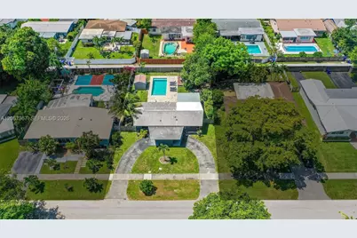 3338 Cleveland St #0, Hollywood, FL 33021 - Photo 25