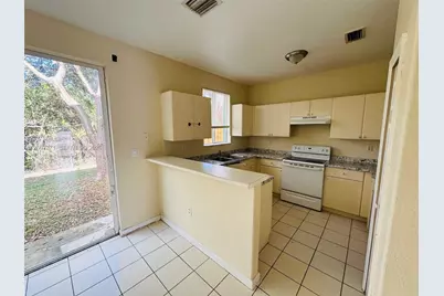 1527 SE 24th Ct #234, Homestead, FL 33035 - Photo 9