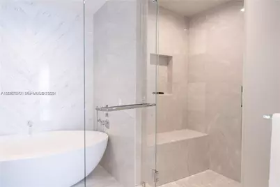 18501 Collins Ave #1104, Sunny Isles Beach, FL 33160 - Photo 13