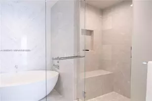 18501 Collins Ave, Sunny Isles Beach, FL 33160 - Photo 13