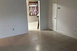55 NW 169th St, North Miami Beach, FL 33169 - Photo 5