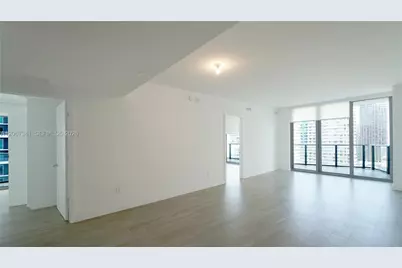 1300 S Miami Ave #2610, Miami, FL 33130 - Photo 5