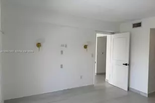 540 Brickell Key Dr, Miami, FL 33131 - Photo 11
