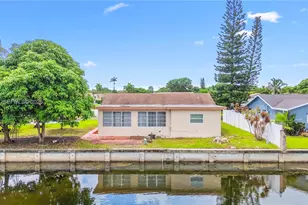 6605 NW 77th St, Tamarac, FL 33321 - Photo 11