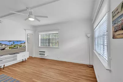 717 Espanola Way #204, Miami Beach, FL 33139 - Photo 5