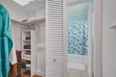 717 Espanola Way #204, Miami Beach, FL 33139 - Photo 9