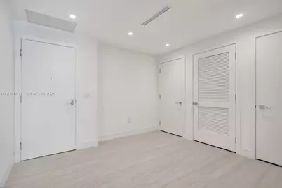 2411 Laguna Circle #208, Miami, FL 33181 - Photo 37