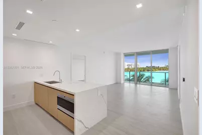 2411 Laguna Circle #208, Miami, FL 33181 - Photo 5