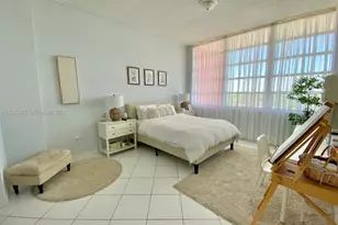 1351 NE Miami Gardens Dr, Miami, FL 33179 - Photo 13