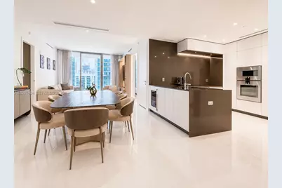 300 Biscayne Boulevard Way #2609W, Miami, FL 33131 - Photo 1