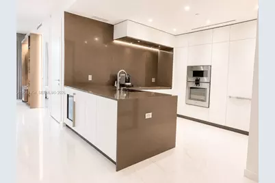 300 Biscayne Boulevard Way #2609W, Miami, FL 33131 - Photo 11