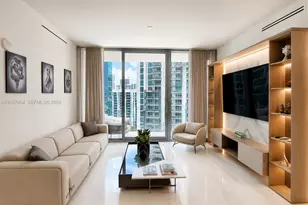 300 Biscayne Blvd Way, Miami, FL 33131 - Photo 3