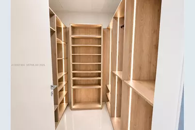 300 Biscayne Boulevard Way #2609W, Miami, FL 33131 - Photo 23