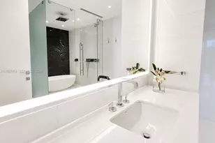300 Biscayne Blvd Way, Miami, FL 33131 - Photo 25