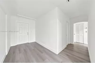 3500 NW 1st St, Miami, FL 33125 - Photo 17