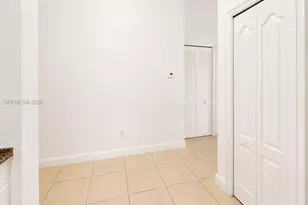 1652 SE 28th St, Homestead, FL 33035 - Photo 9