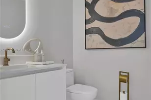 700 NE 24th St, Miami, FL 33137 - Photo 5