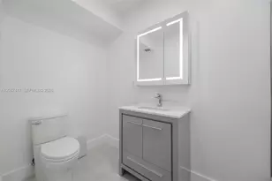 1980 S Ocean Dr, Hallandale Beach, FL 33009 - Photo 27