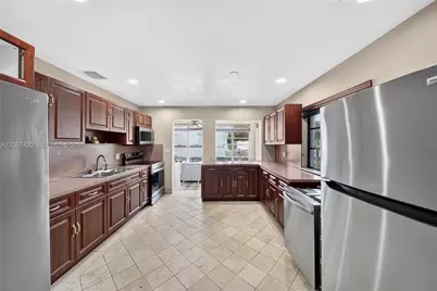 15130 S River Dr, Miami, FL 33169 - Photo 11